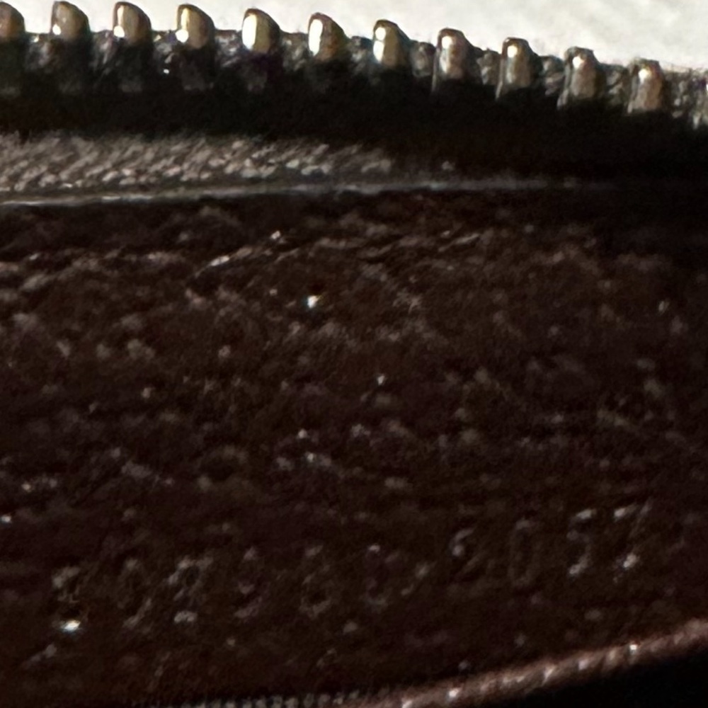 Gucci Monogram Canvas Dark Chocolate Italian Leather Zippy Wallet/Organizer EUC - Picture 8 of 17